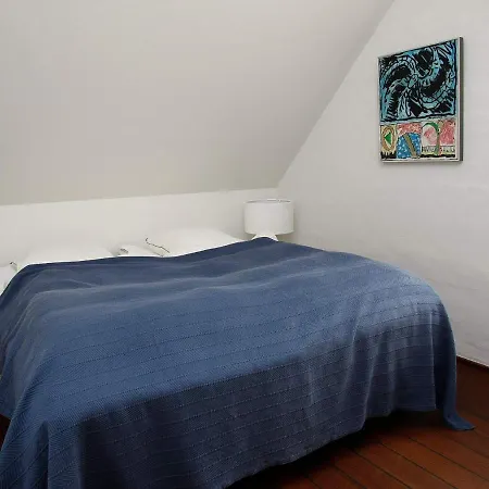 Apartment 6 Person Holiday On A In